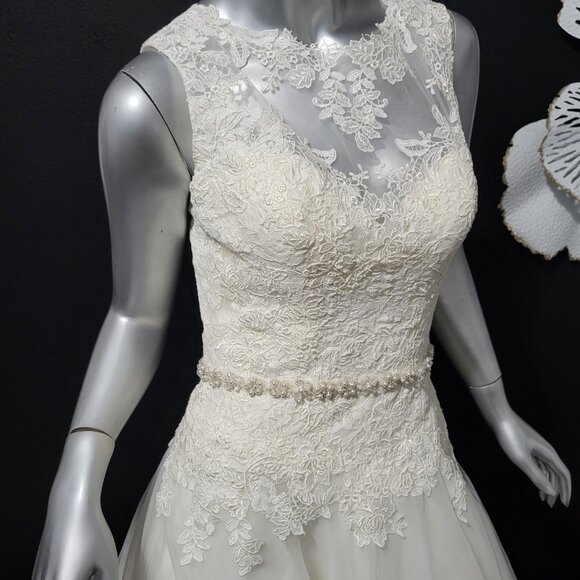 NWOT~$1650~ELLA ROSA~SZ 4~IVORY LACE EMBROIDERED FIT & FLARE WEDDING DRESS - Picture 5 of 16